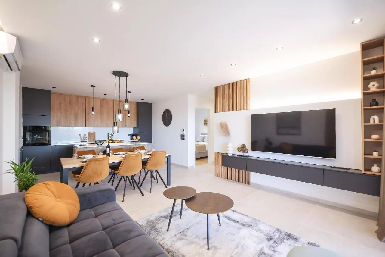 Leonardo Luxury Residence 2 Penthouse With Jacuzzi Zadar 0*,  Croatia