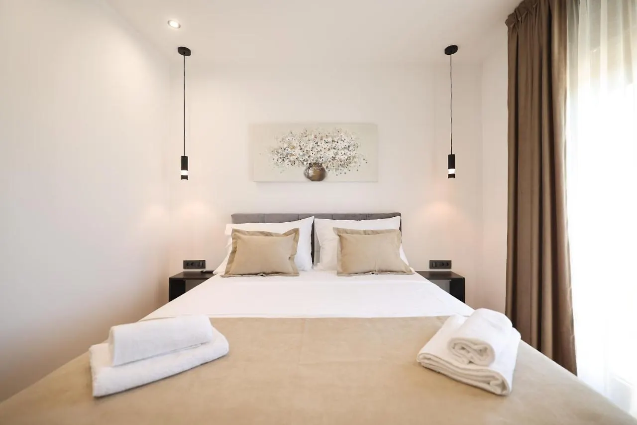 Leonardo Luxury Residence 2 Penthouse With Jacuzzi Zadar 0*,  Croatia