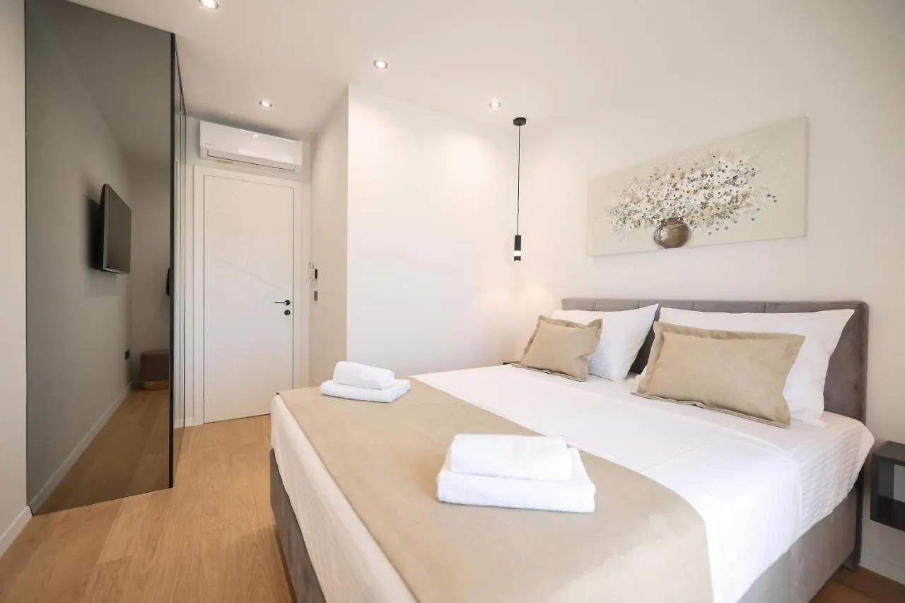 Apartment Leonardo Luxury Residence 2 Penthouse With Jacuzzi Zadar