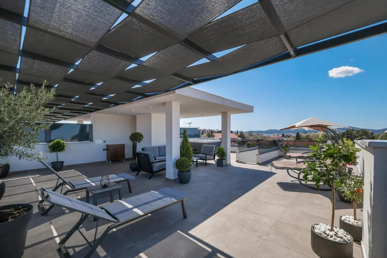 Apartment Leonardo Luxury Residence 2 Penthouse With Jacuzzi Zadar Croatia