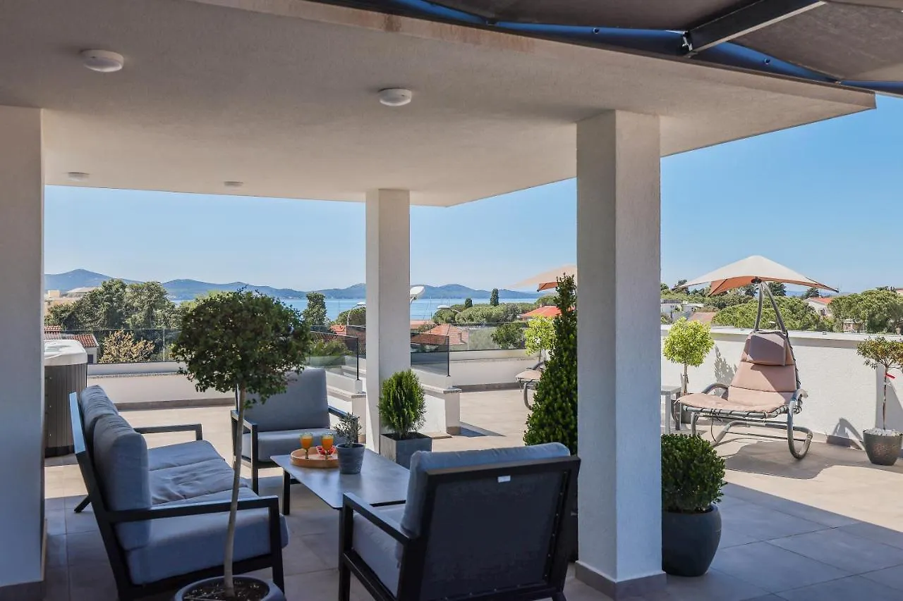 Leonardo Luxury Residence 2 Penthouse With Jacuzzi Zadar Apartment